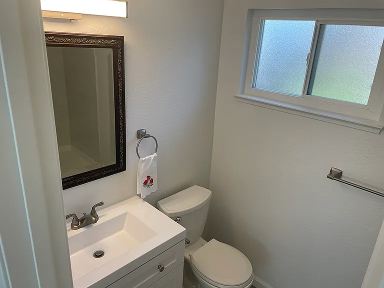 5756 Chesbro Ave — Photo 6