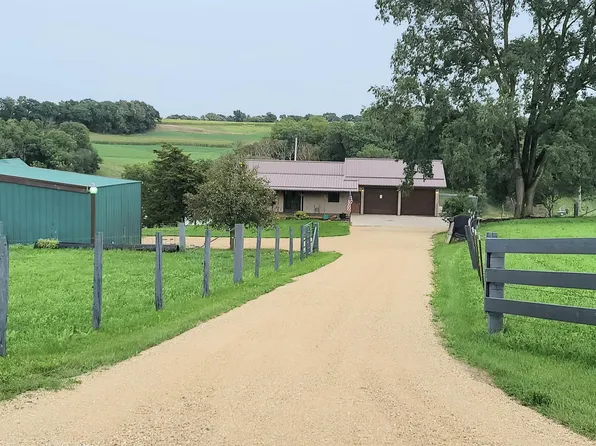 15682 Pine Tree Rd, Highland, WI 53543