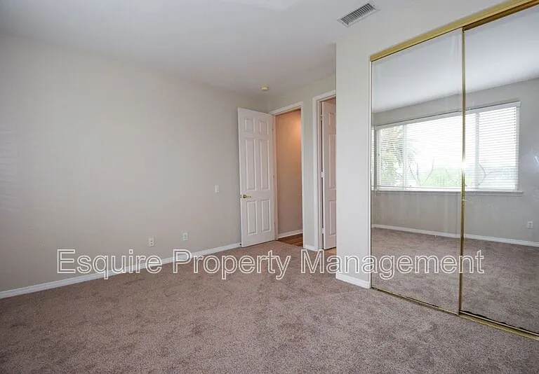 2895 Diamond Dr — Photo 21