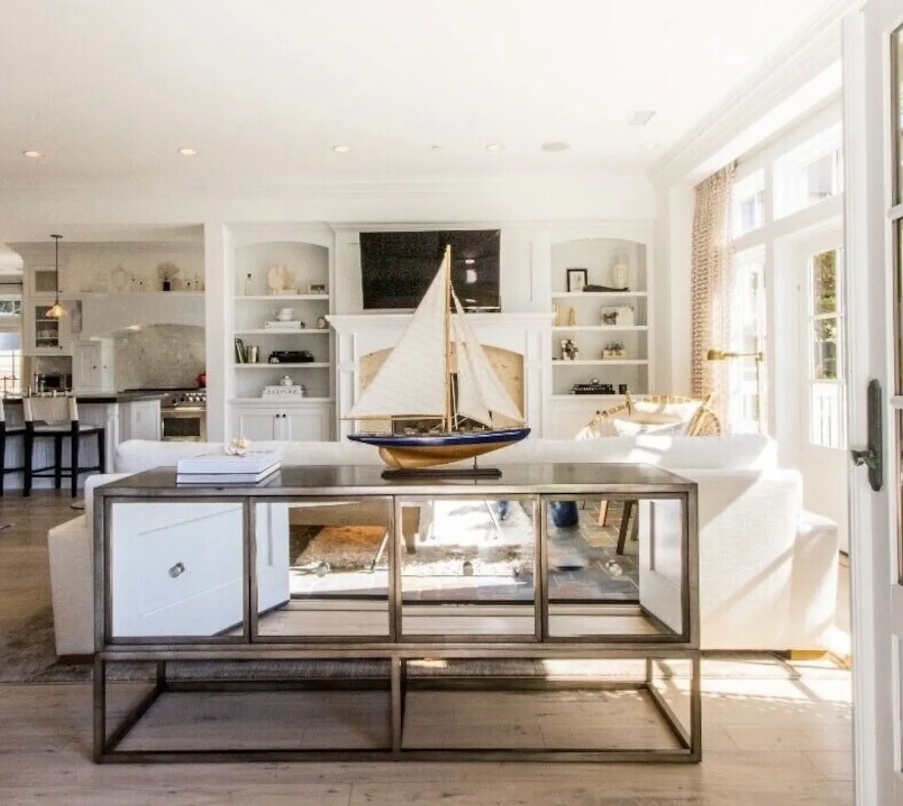 17 Emerald Bay — Photo 4