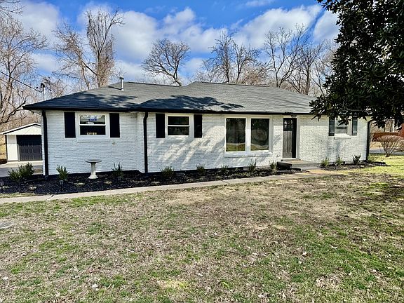 3rd image of 205 Belaire Dr