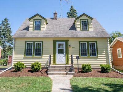 901 Glenwood Ave, Waukegan, IL, 60085