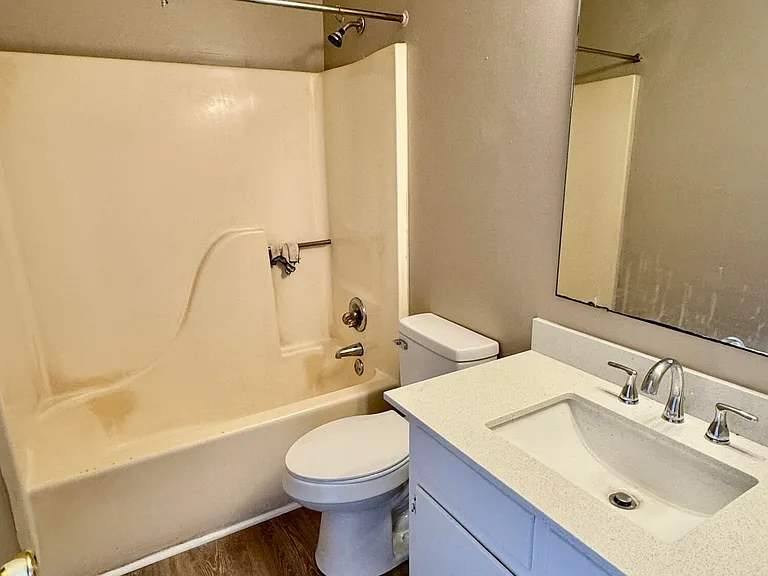 3311 Landmark St #6 — Photo 8