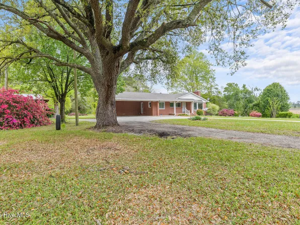 380 Cypress Creek Road, Richlands, NC 28574