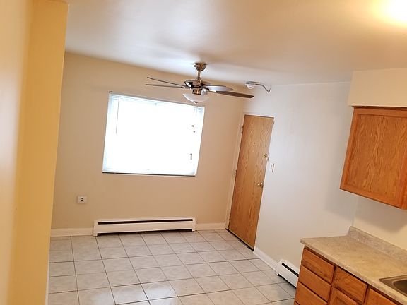 5th image of 3901 Warren Ave APT C3