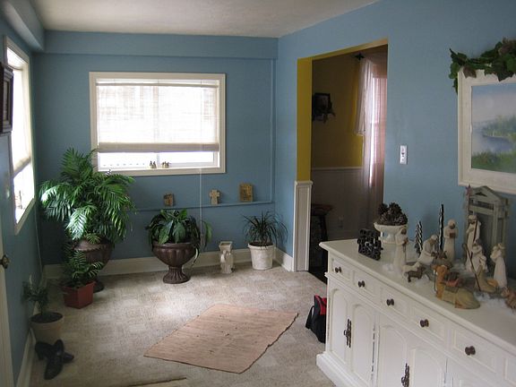 Bonus entry room