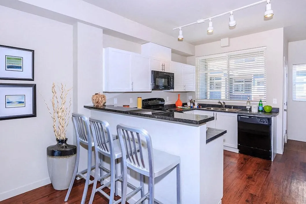 The Woodlands Townhomes — Photo 2
