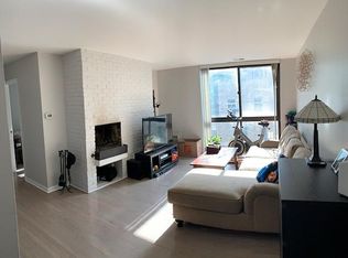 2201 N Cleveland Ave APT 304, Chicago, IL 60614