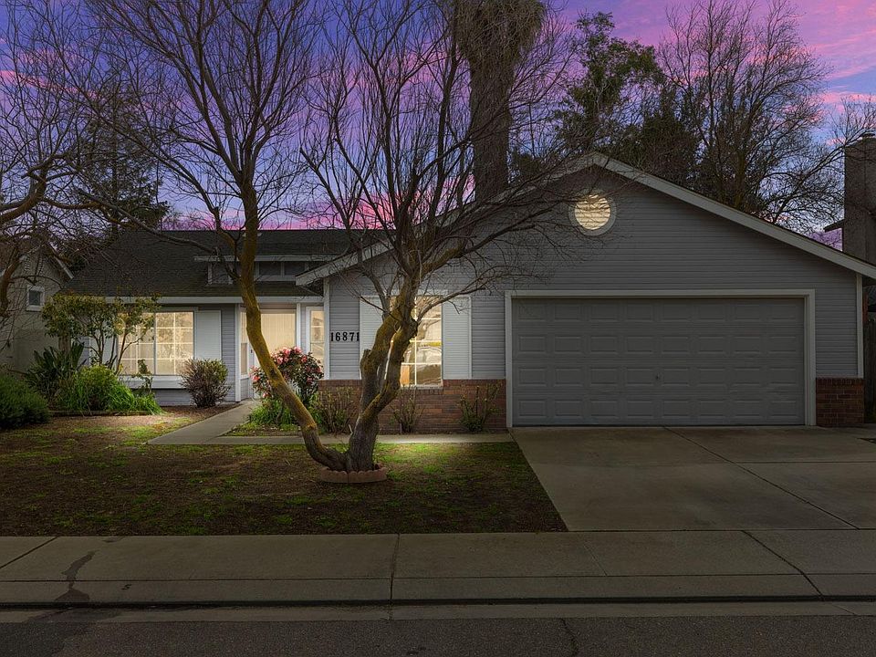 1st image of 16871 Jeffrey Dr