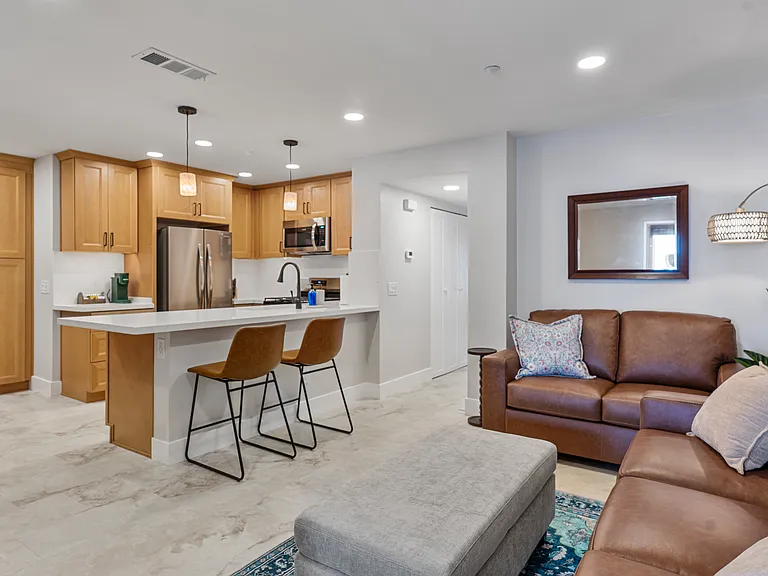 Cabrillo Bay Ln — Photo 1