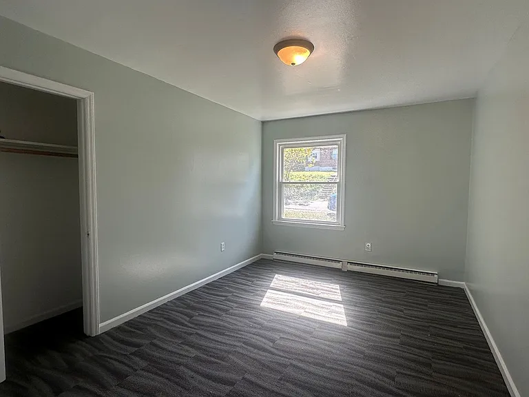 524 Jefferson Ave — Photo 4