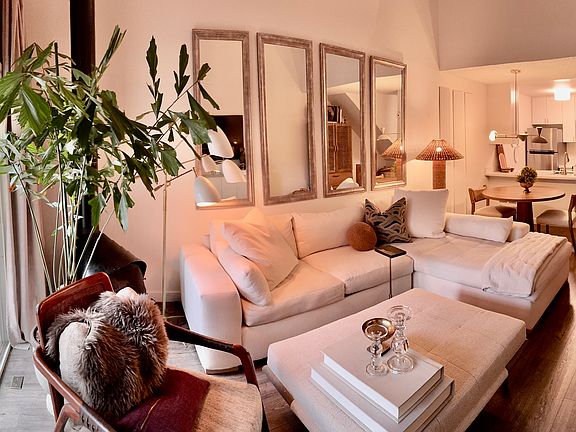 3rd image of 1228 Balboa Ct APT 11