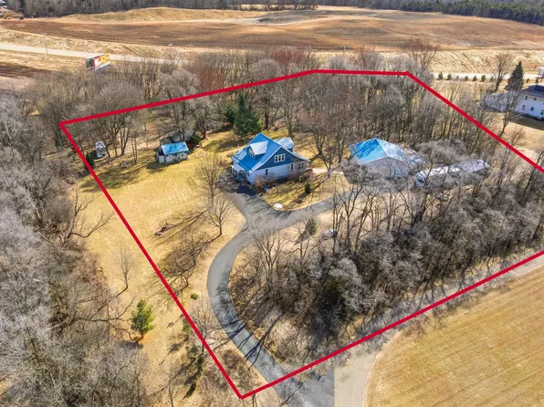 N3512 County Road D, New London, WI 54961