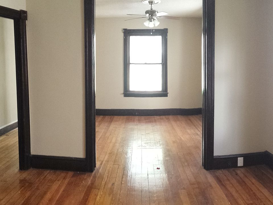 1st image of 28 Avalon Ave