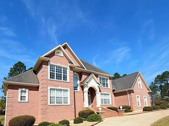 3rd image of 22 Savannah Cir