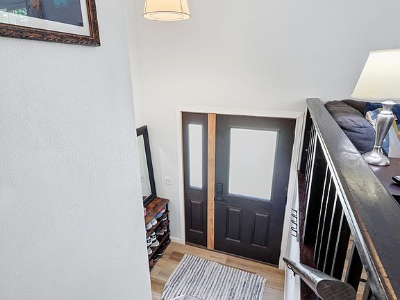4th image of 2832 Westgate Dr S