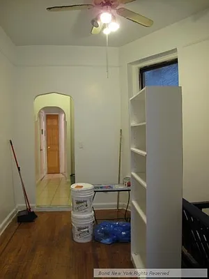 Rented by Bond New York | media 61