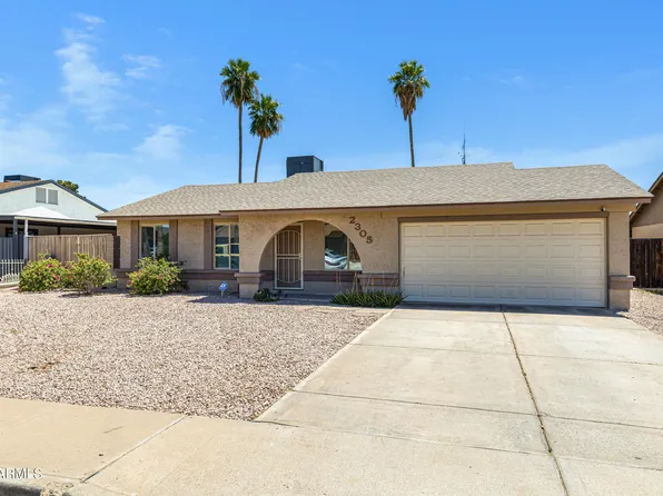 2305 E GLADE Avenue, Mesa, AZ 85204