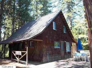 21930 Lakeview Dr, Long Barn, CA 95346