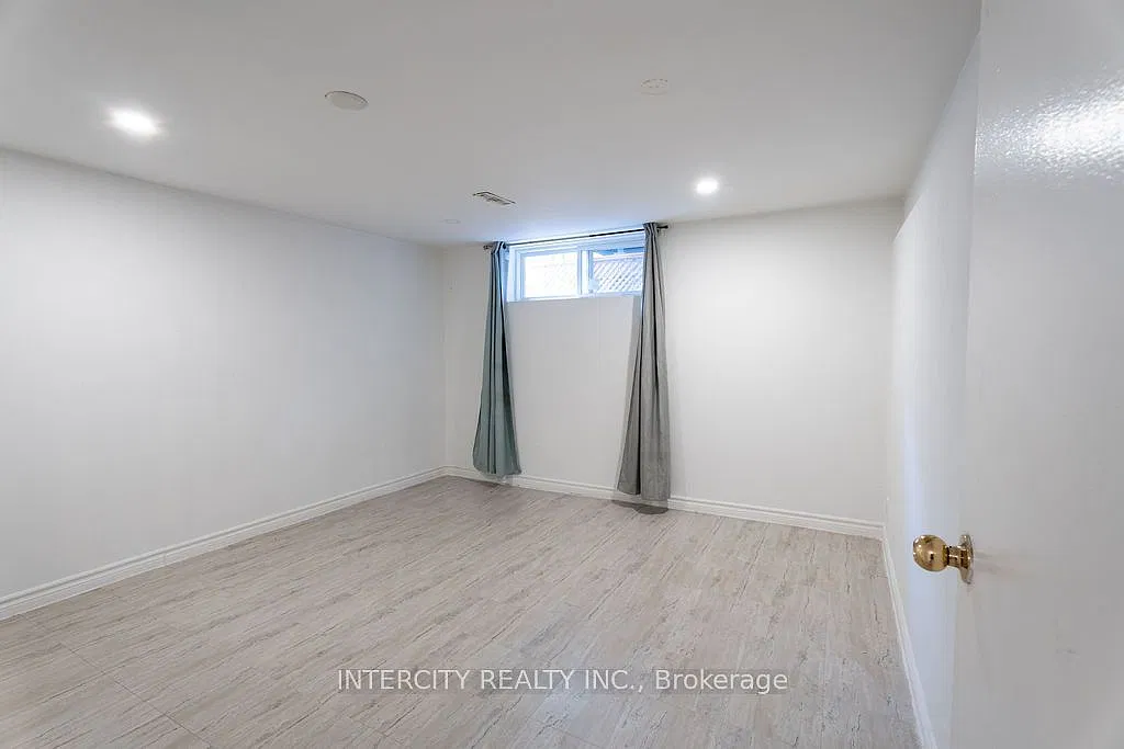 1 bed, $1,550 — Photo 4