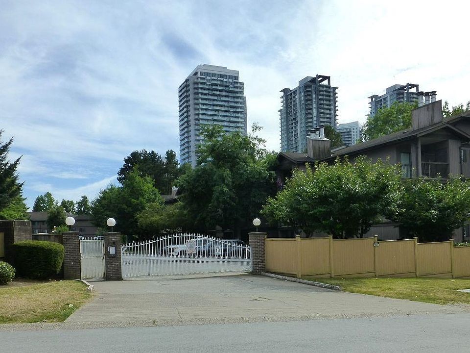 1st image of 13819 100th Ave #2103