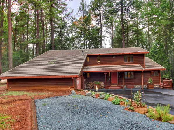 5240 Happy Pines Dr, Foresthill, CA 95631