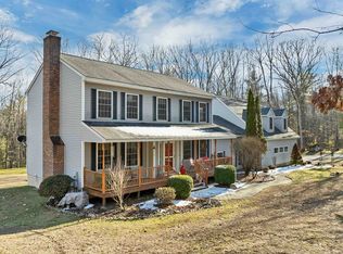 59 Davis Crossing Rd, New Durham, NH 03855