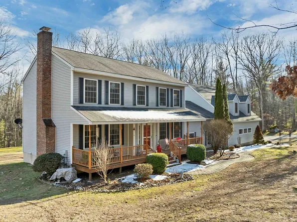 59 Davis Crossing Road, New Durham, NH 03855