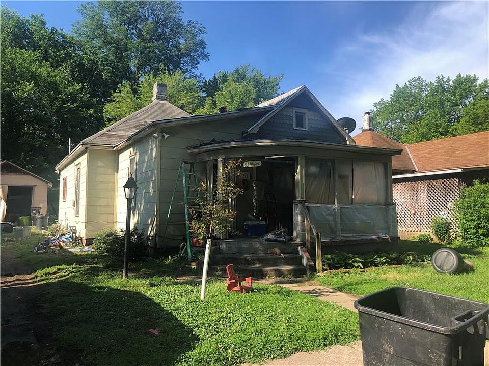 2nd image of 1608 Holman St