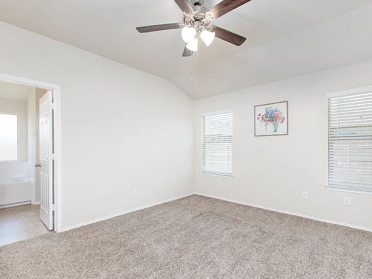 2516 Bargello St — Photo 23