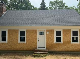 8 Turtle Cove Rd, East Sandwich, MA 02537