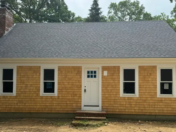 8 Turtle Cove Road, East Sandwich, MA 02537
