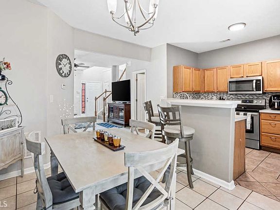 5th image of 5122 Timber Hills Way