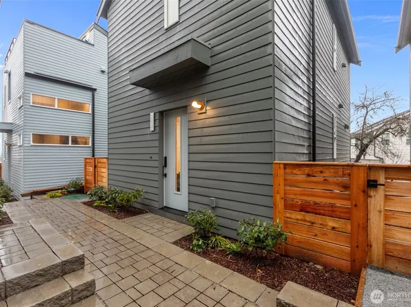 3550 S Dawson Street, Seattle, WA 98118