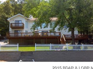 330 Palisades Dr, Lake Ozark, MO 65049