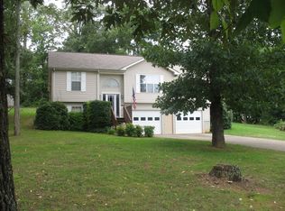 29 N Ridge Dr, Adairsville, GA 30103