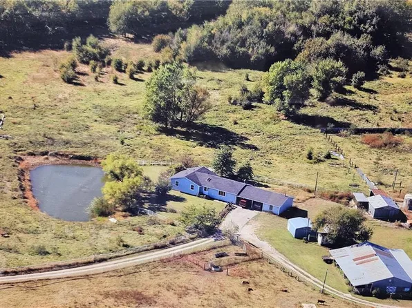 697 NW 100th Ave, Attica, KS 67009