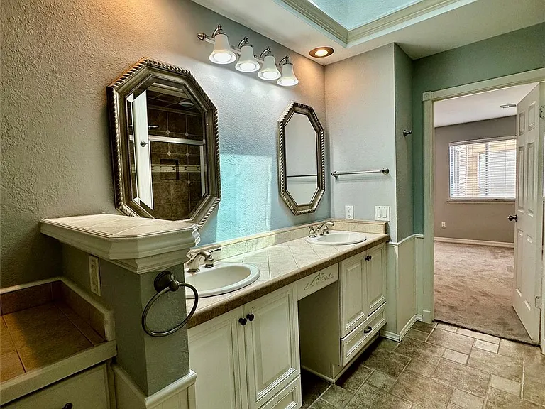 12625 Memorial Dr #20 — Photo 12