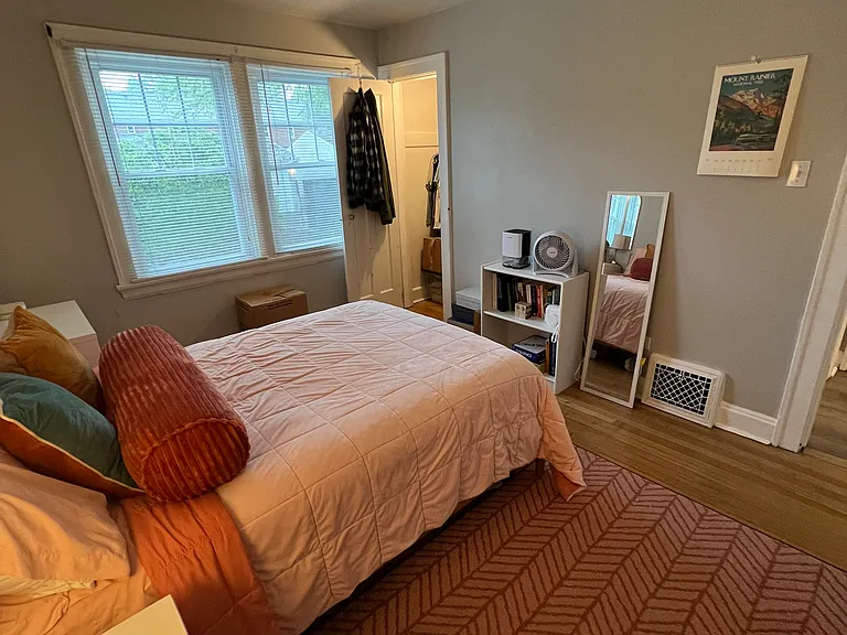 3886 Homewood Rd — Photo 17