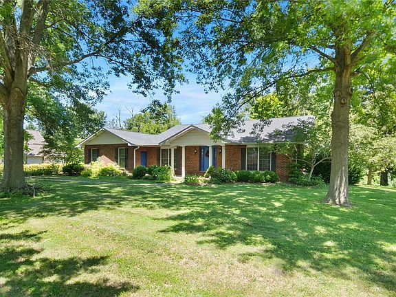 2nd image of 51 Cheshire Dr