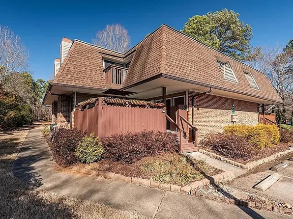 230 Finley Forest Dr, Chapel Hill, NC 27517