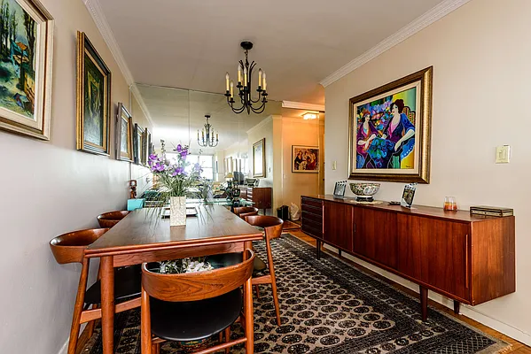 Sold by SBNY RE | media 33