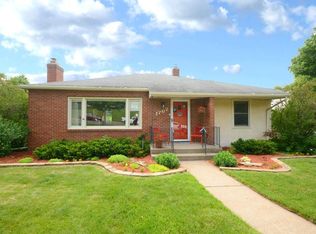 1767 Maryknoll Ave, Saint Paul, MN 55109