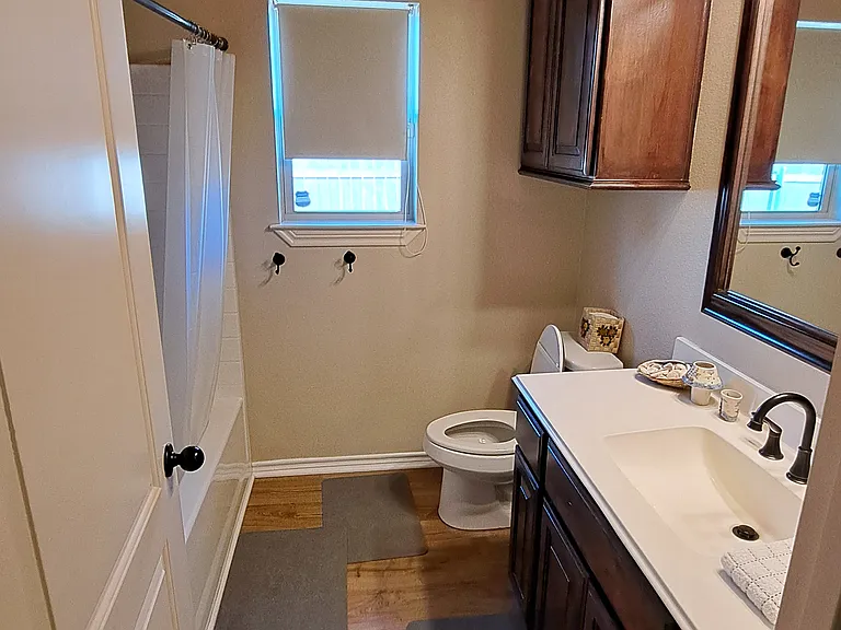382 Asher — Photo 9