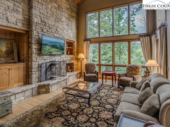 1501 Cranberry Cove Drive #1, Linville, NC 28646
