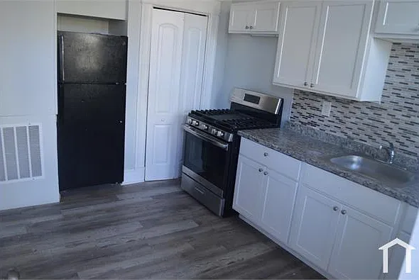 2413 Reisterstown Rd #2 — Photo 3