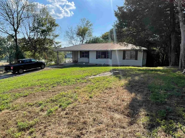 120 1st St, Black Rock, AR 72415