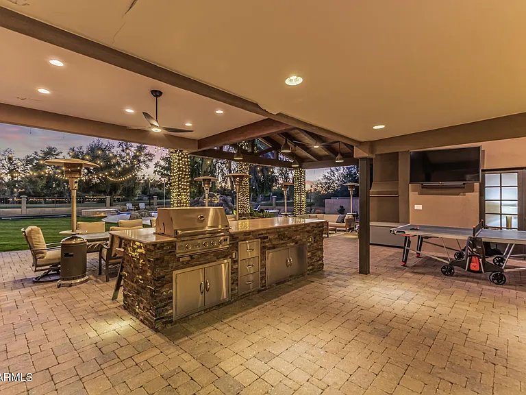 5821 E Cactus Rd — Photo 12
