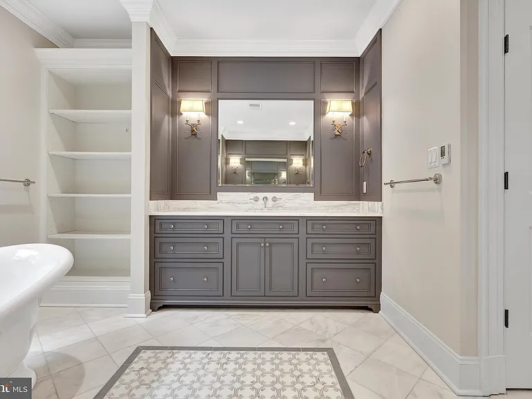 6707 Wemberly Way — Photo 44