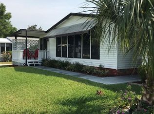 1224 Palmetto Dr, Lady Lake, FL 32159
